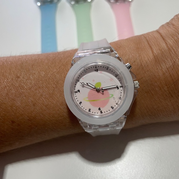 Kids Flash Luminous Quartz Wristwatches - Picture 10 of 11